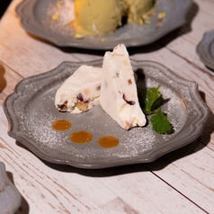 シチリアのアイスケーキ “カッサータ”