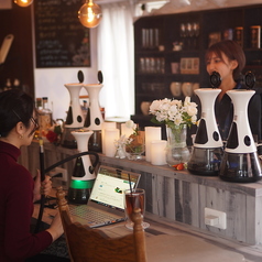 gleam TEA & E HOOKAH CAFE グリームティーアンドイーフーカーカフェの雰囲気1