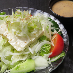 豆腐ごまダレサラダ