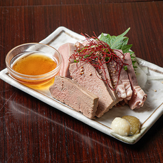 肉刺し盛り合わせ