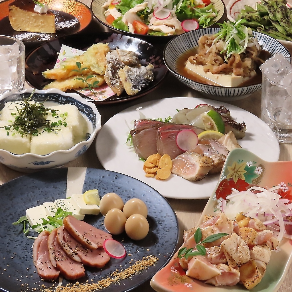 飲み放題付きのコースは3種類ご用意！4500円/5500円/6500円です！会社宴会・女子会・各種宴会に◎