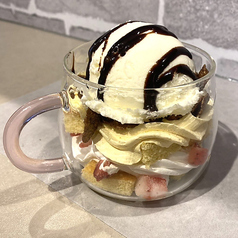 カップパフェ