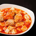 料理メニュー写真 豆腐と肉団子のチリソース