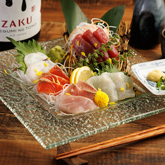 産地直送！その日届いた新鮮な魚介をお刺身で