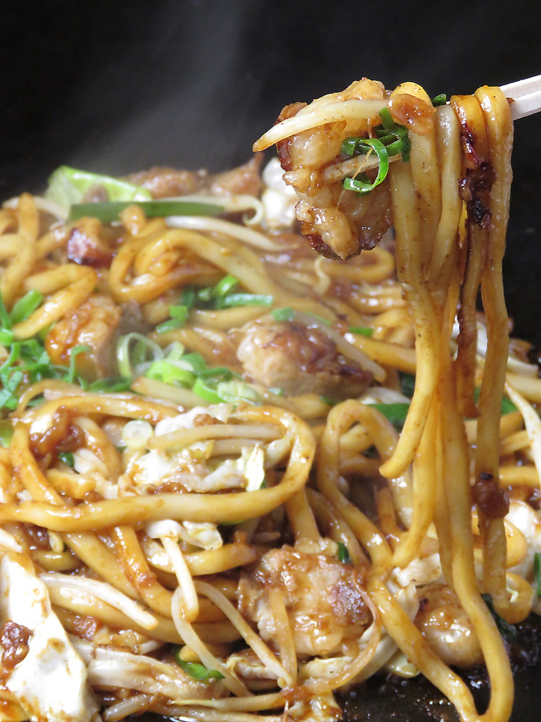 絶品！ホルモン焼きうどん！