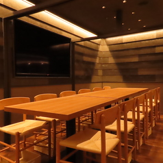 プライベート宴会に最適な4名テーブル