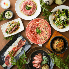宴会のご予約受付中｜牛タンの魅力を存分味わえる内容に焼き鳥や人気の逸品などお得な飲み放題付コースの写真