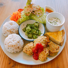 親子カフェ おやこのもりのおすすめランチ1