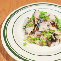 5種食べ放題のパンや旬の味覚を楽しむ一品♪