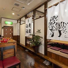 白虎酒場の雰囲気2