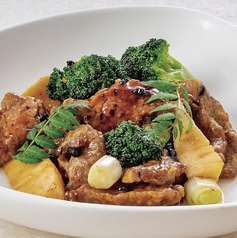 牛ヒレ肉と春筍の豆鼓オイスターソース