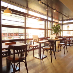 Early Cafe アーリーカフェの雰囲気2