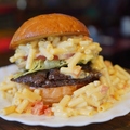 料理メニュー写真&nbsp;マッケンチーズバーガーセット