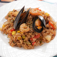 お酒と相性抜群のボリューム満点のジャンバラヤ♪