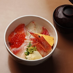 お任せ海鮮丼