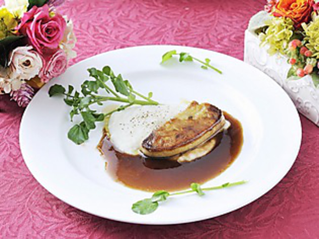 大好評の原価フォアグラのソテー1320円☆単品はディナータイムのみ