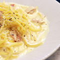 料理メニュー写真&nbsp;とろ～り濃厚カルボナーラ