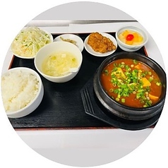 【高コスパ！】毎日800円(税込)の日替わりランチ！