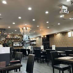 THE ROYAL KITCHEN&BAR ザロイヤルキッチンアンドバーの写真