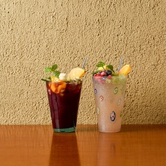 ボンジョル豚の赤サングリア/ボンジョル豚の白サングリア