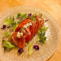 トマトとチーズのカプレーゼ仕立て