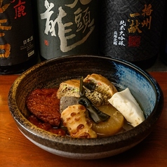 お酒がすすむアテを数多く取り揃えております◎