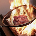 当店の串焼きは備長炭で焼き上げ、淡路産鶏を使用しています◎
