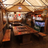 店内は全50席の広々空間。少人数でのお食事から、ご家族、グループ、会社宴会まで幅広いシーンに対応しています。人数やご予算などもお気軽にご相談ください。