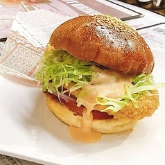 シャキサクッ！ロースカツバーガー