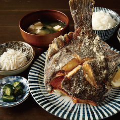 カレイ唐揚げ定食