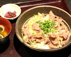 ねぎ塩牛タン丼　１１００円