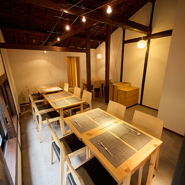 肴酒堂みはやの雰囲気1