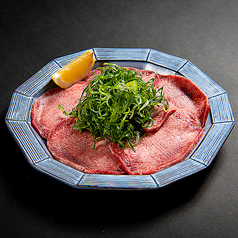 名物こぼれねぎ塩牛タン