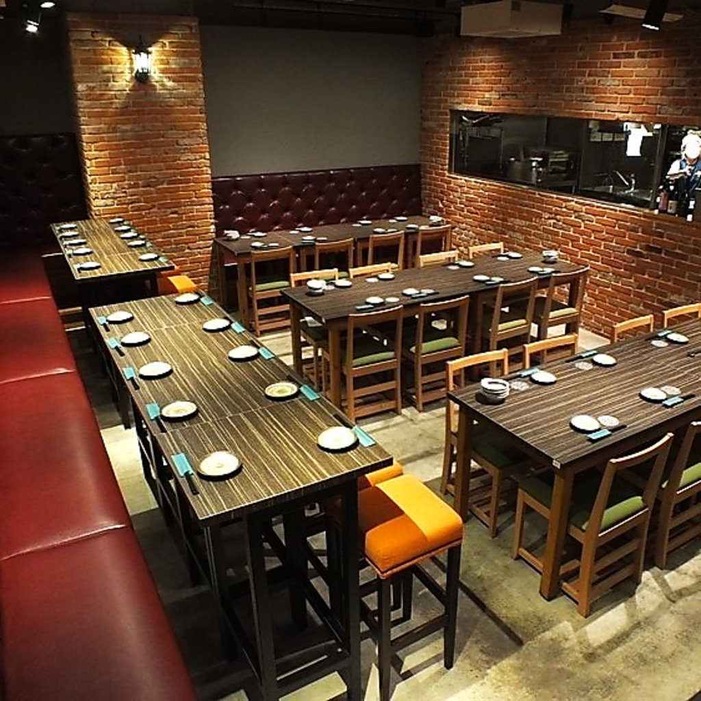 ～40名貸し切り歓迎フロア席　　-虎ノ門　個室　居酒屋-はテツ虎へお越しください。