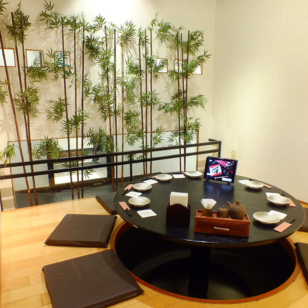 寛ぎの掘りごたつ席でごゆっくりとお過ごし頂けます♪各種宴会にどうぞ。