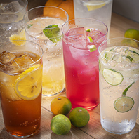 季節のフルーツを使用した手作りドリンクをご用意◎