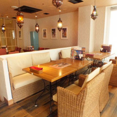 スパイス カフェ ディワリ Spice Cafe Diwali 京都 三条河原町店 カフェ スイーツ の雰囲気 ホットペッパーグルメ