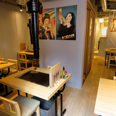 5名様～１２名様用のお席もご用意しておりますので会社仲間とのちょっとした飲み会にもご利用いただけます。