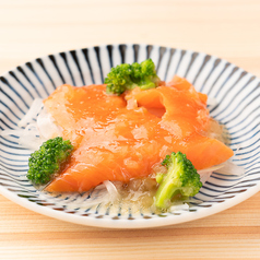 サーモンカルパッチョ