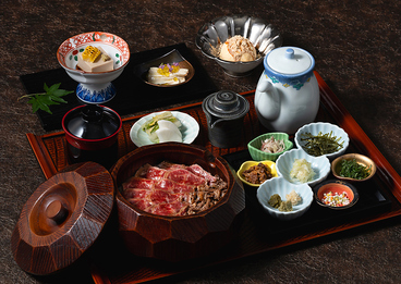 熊本あか牛しゃぶしゃぶ甲梅 東京ソラマチ店のおすすめ料理1