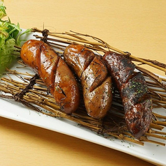 炭焼きソーセージ盛り合わせ