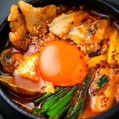 無常の肉スンドゥブチゲ