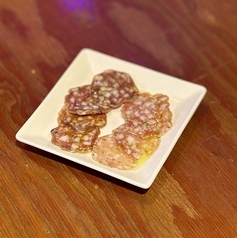 山椒サラミと黒七味サラミ