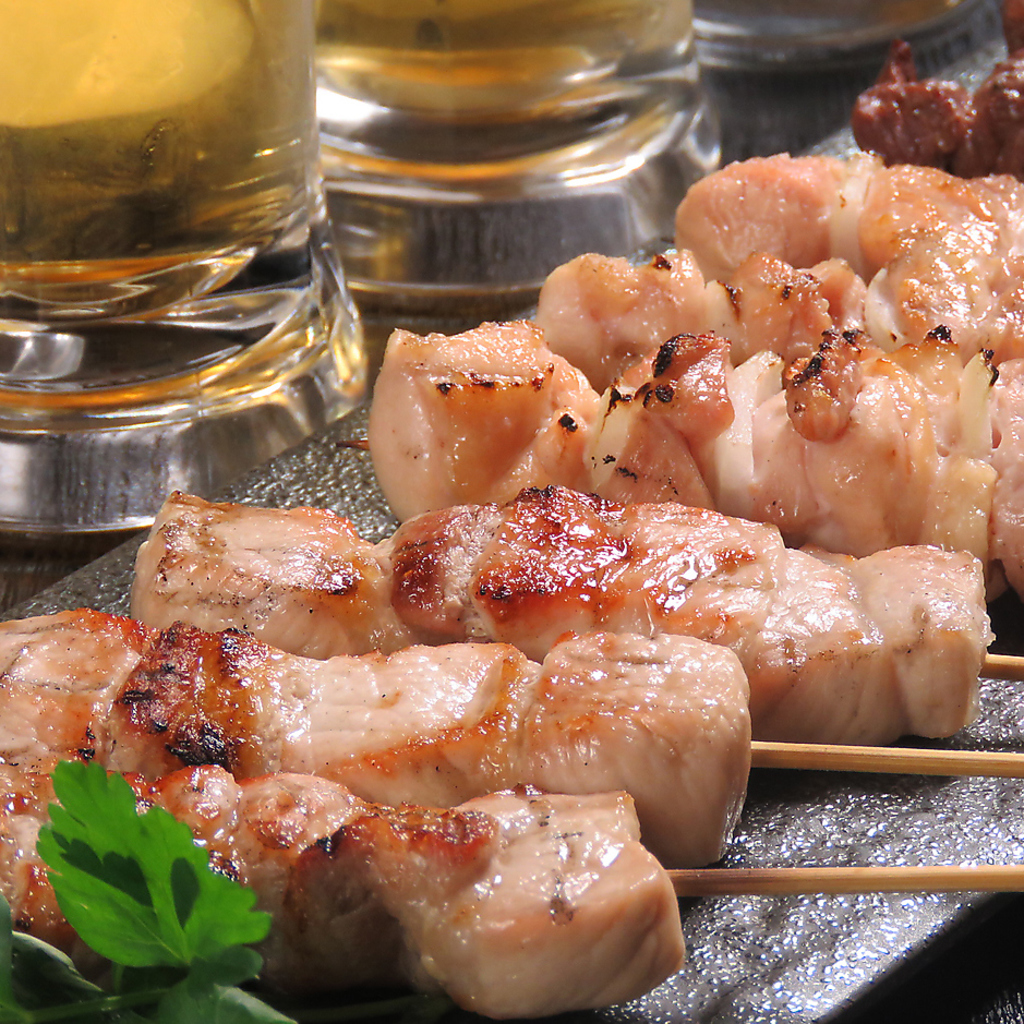 人気の手羽先をはじめ、焼き鳥など、あなたのお気に入りの一品が見つかるかも??