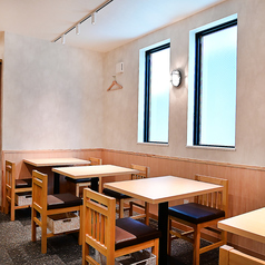 8名様用テーブルあり◎