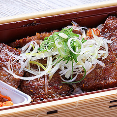 ランチタイム限定のテイクアウトメニューがあります★