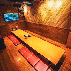 カラオケ個室は2名様から20名樣、幅広くご利用いただけます！カラオケしながらガブ飲み！