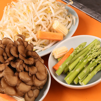 新鮮野菜を炭火で！ジンギスカンと絶妙なマッチング