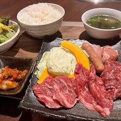 焼肉 樂 RAKUの特集写真