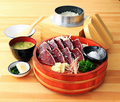 料理メニュー写真&nbsp;わら焼き鰹の塩たたき定食 (焼き切り)